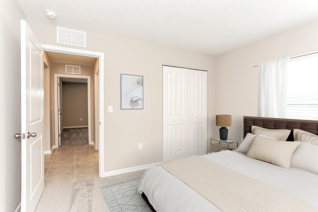 9342 Joannes Way - Photo 6 of 24