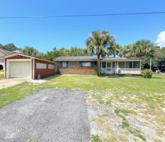 featured image of 733 Beach Dr