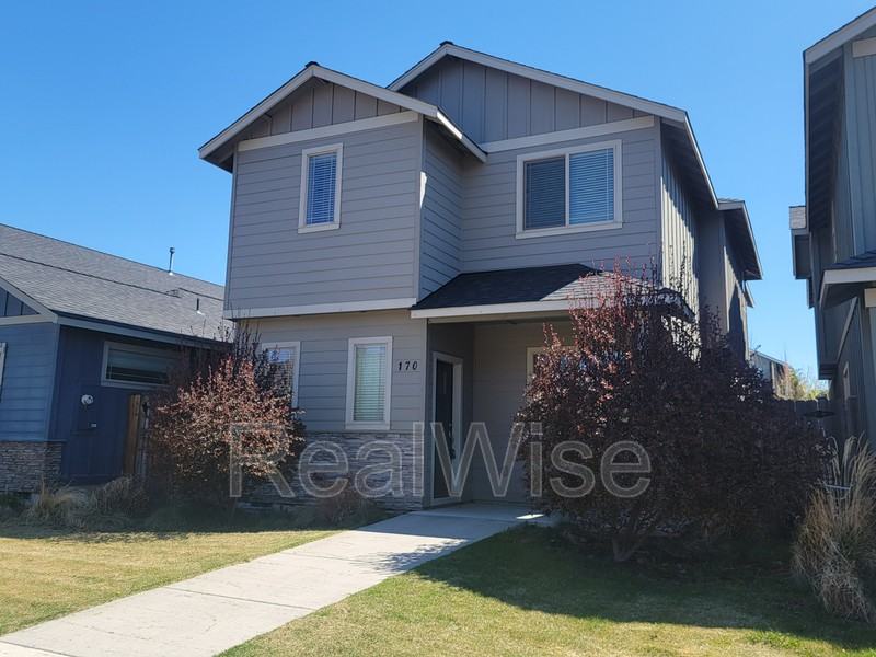 170 Nw 30th St - Photo 2 of 17