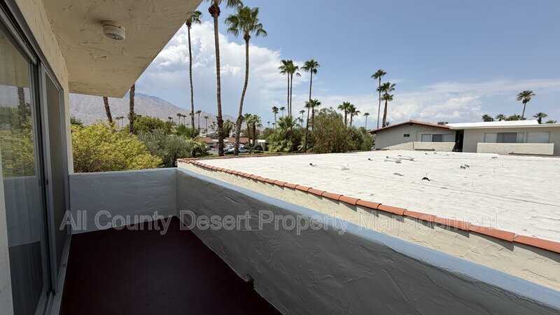 550 S El Cielo Rd #15 - Photo 6 of 16
