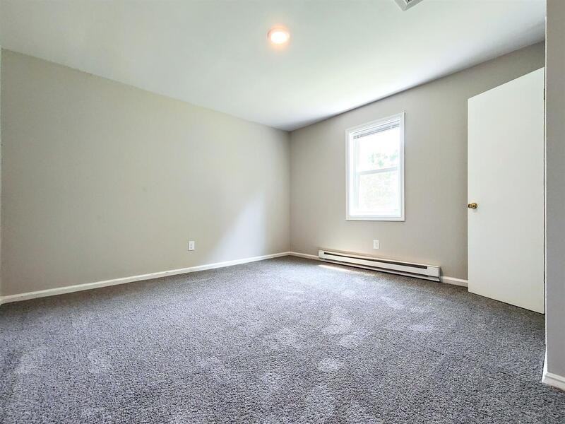 4421 Layola Ave - Photo 7 of 10