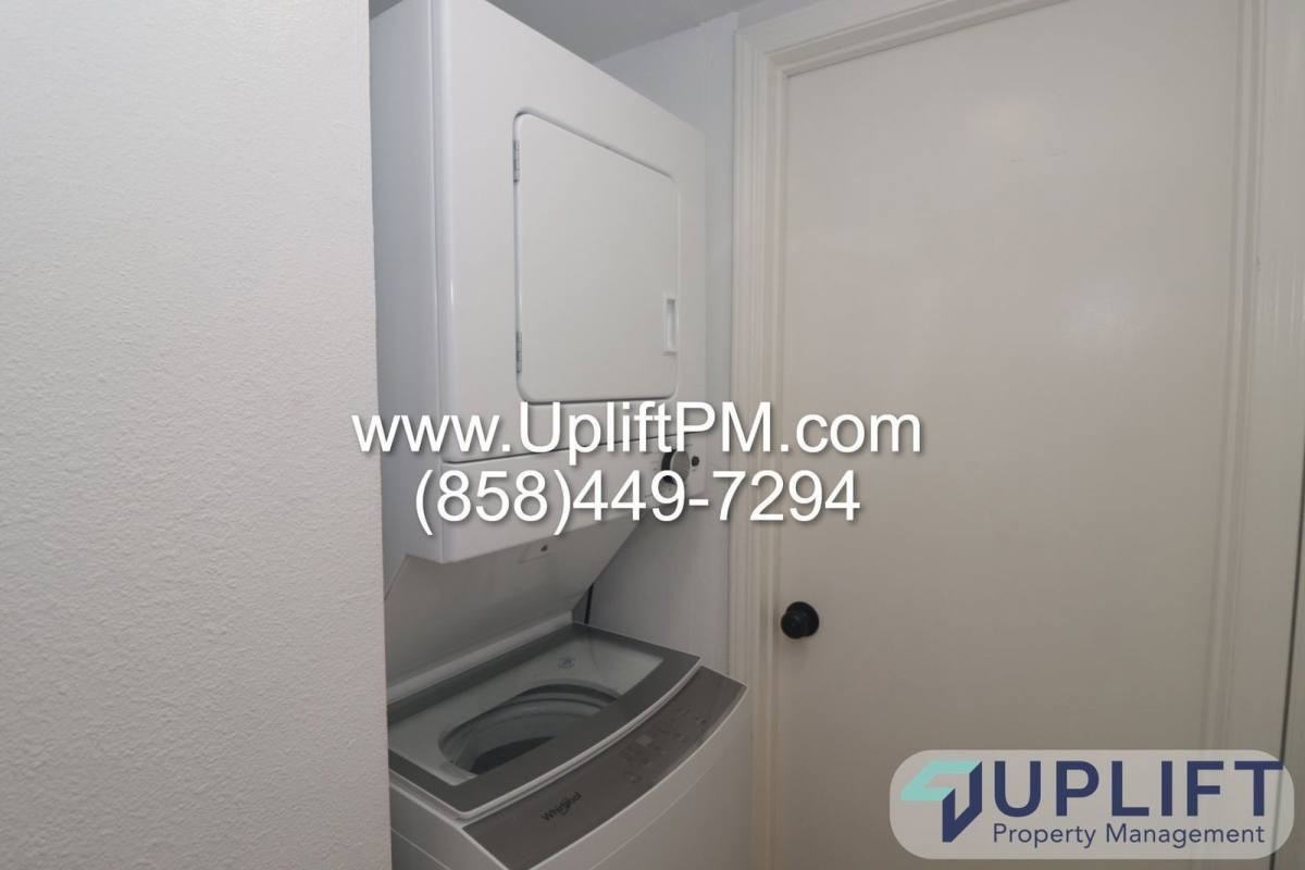 6855 Friars Rd #15 - Photo 4 of 10