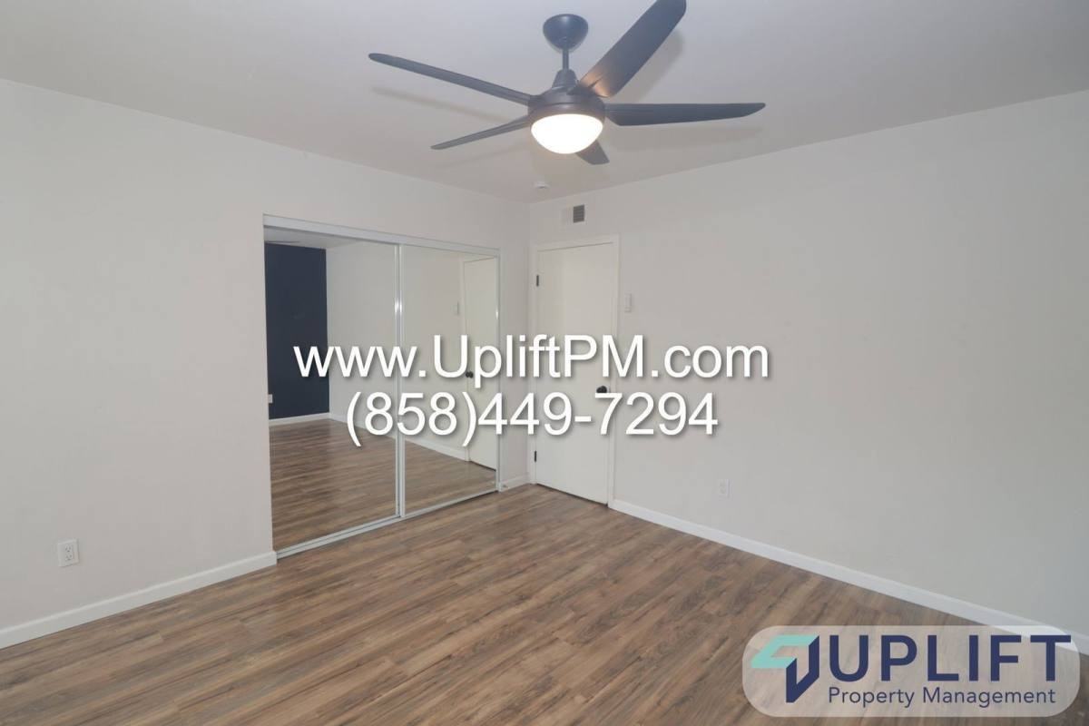 6855 Friars Rd #15 - Photo 6 of 10