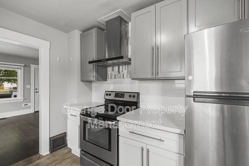 4024 S G St - Photo 3 of 39