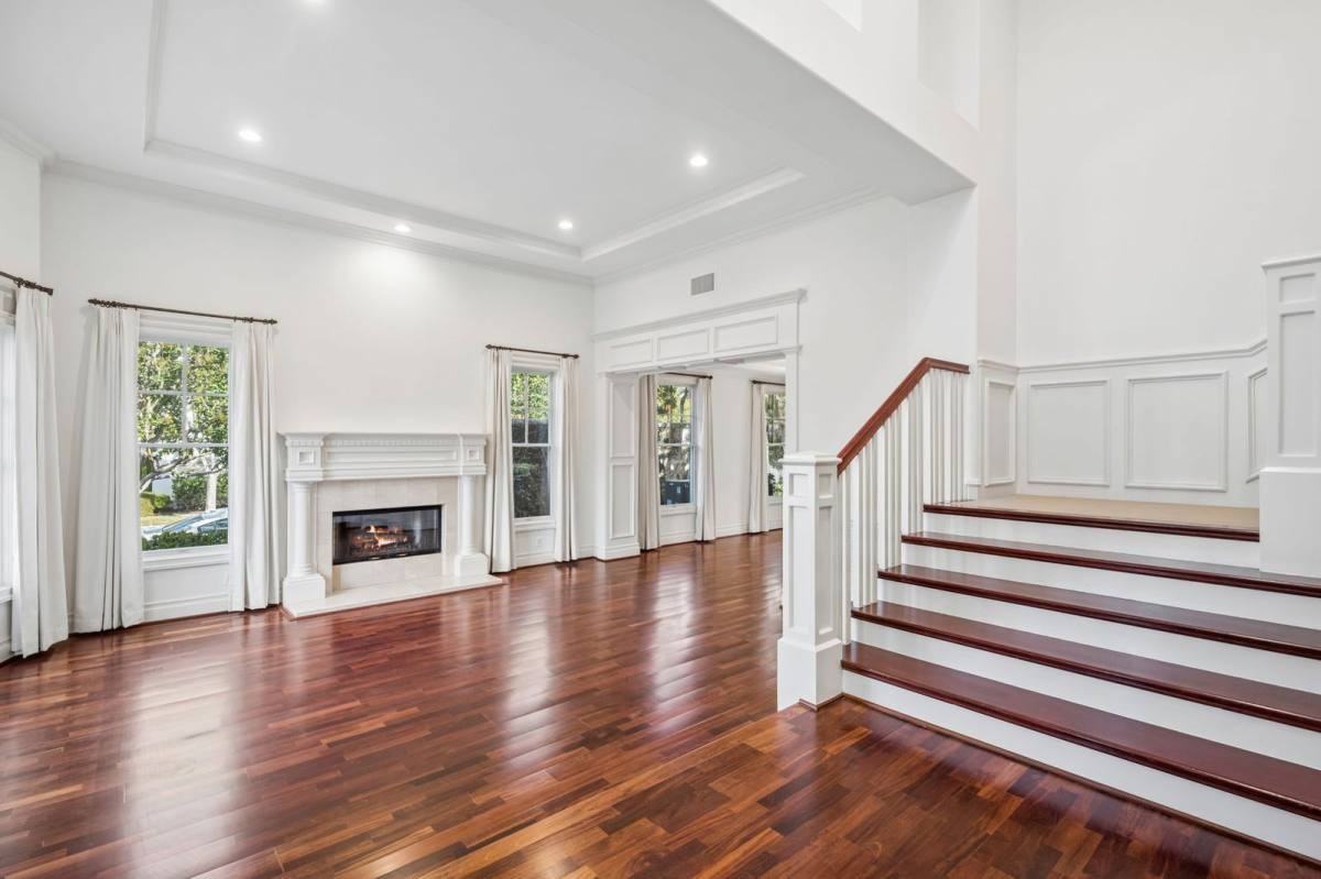 15 Jupiter Hills Dr - Photo 5 of 10