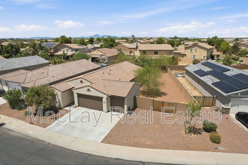 3173 N Excursion Ln - Photo 4 of 40