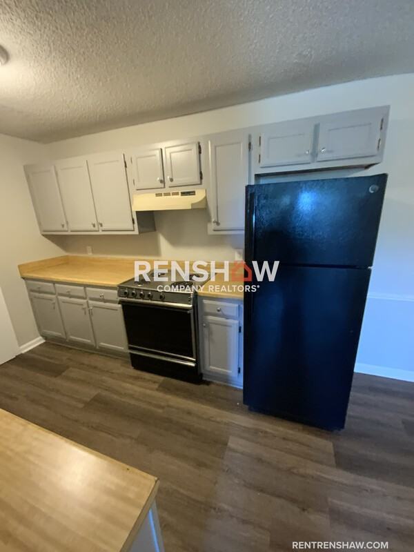 900 S College St #D21 - Photo 5 of 15