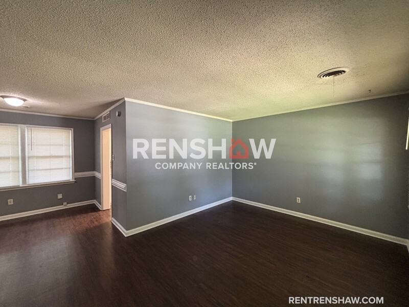 4525 Dunn Ave - Photo 2 of 15