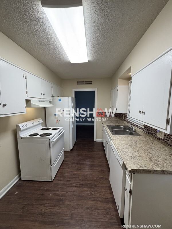 4525 Dunn Ave - Photo 6 of 15