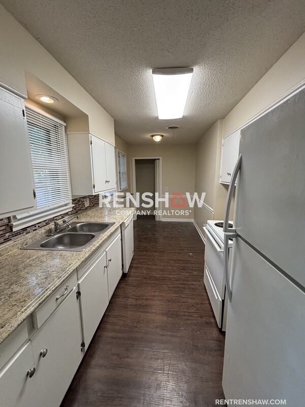 4525 Dunn Ave - Photo 7 of 15