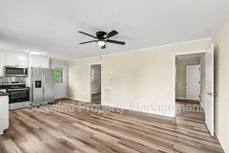 1050 Pine Crest Dr - Photo 6 of 18