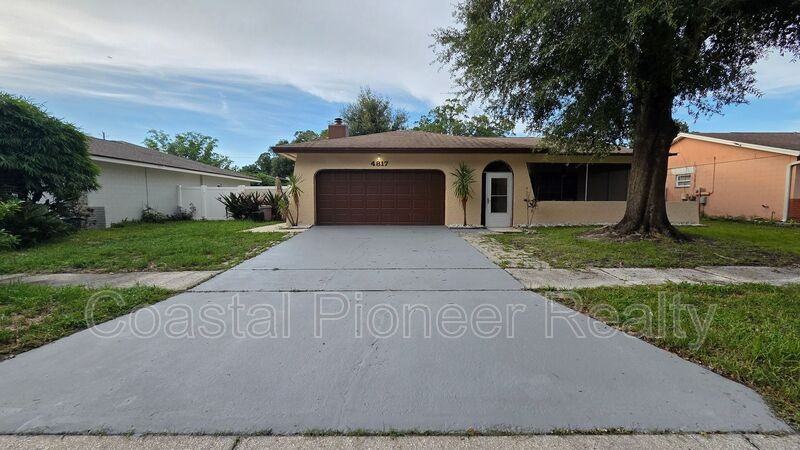 4817 Cypress Tree Dr - Photo 2 of 31
