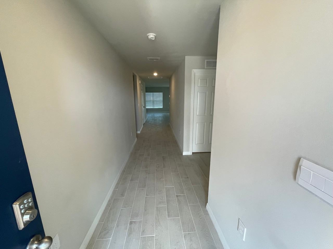3000 62nd St W - Photo 2 of 25
