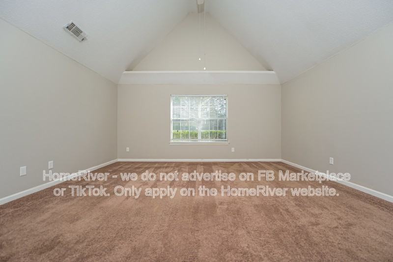 1017 Maris Ln - Photo 7 of 18