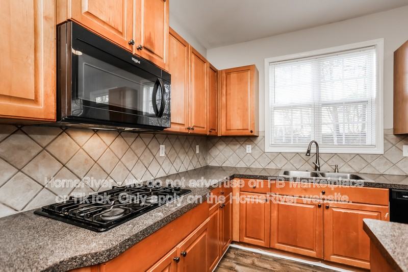 3150 Summit Crst Sw - Photo 7 of 17