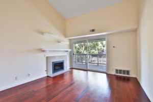 featured image of 3651 Knollwood Ter