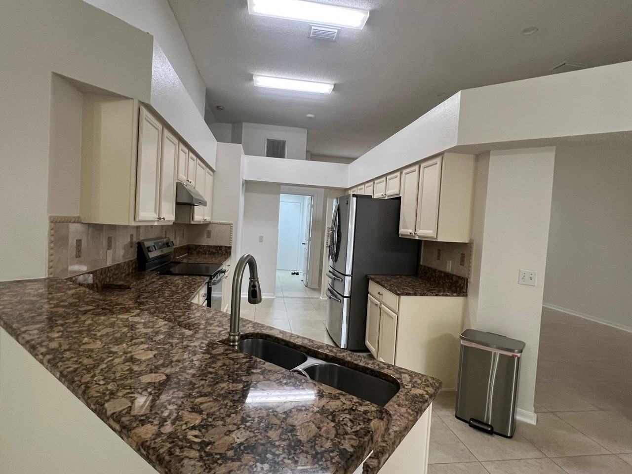 9023 Westbay Blvd - Photo 5 of 11