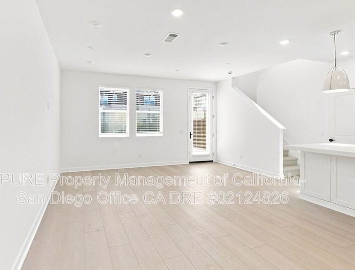 390 Beaker Rd - Photo 2 of 21