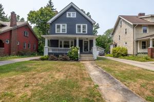 featured image of 2588 Queenston Rd