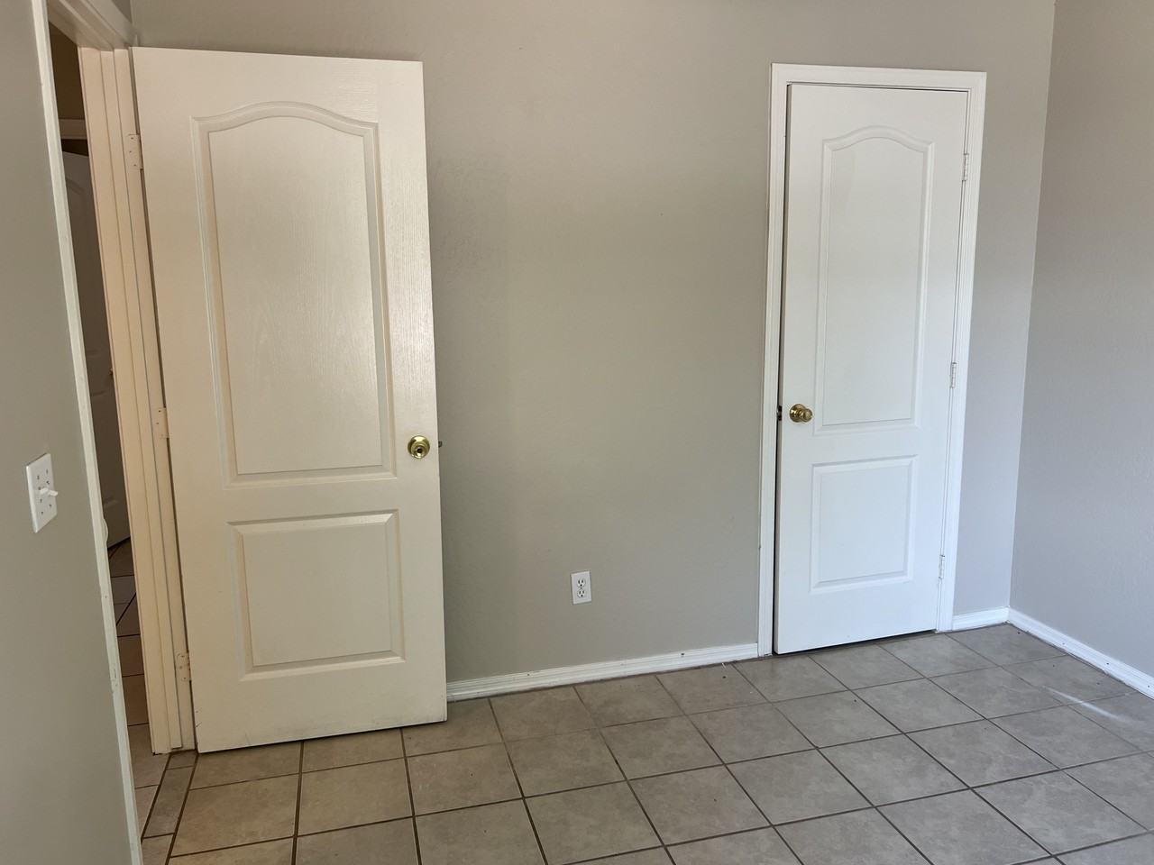 4015 N Estrella Rd #A - Photo 6 of 10