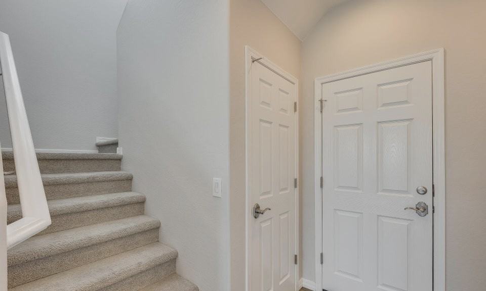 1640 S 82nd Pl - Photo 7 of 15