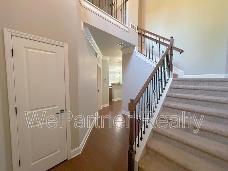5838 Norfolk Chase Rd - Photo 7 of 31