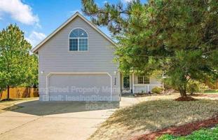 featured image of 332 Ne Carmen Pl