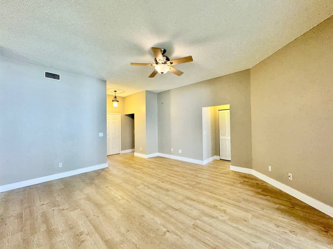 13514 Colorado Pl - Photo 6 of 40
