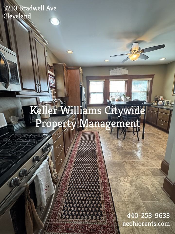 3210 Bradwell Ave - Photo 7 of 28