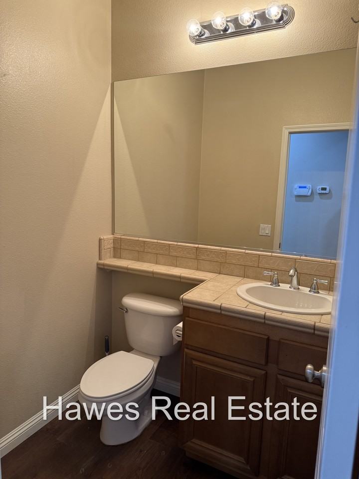 27914 Watermark Dr - Photo 6 of 35