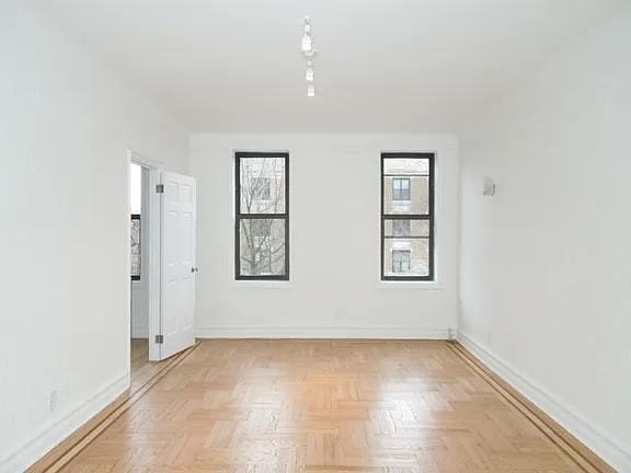 135 Prospect Park Sw #84 - Photo 3 of 5