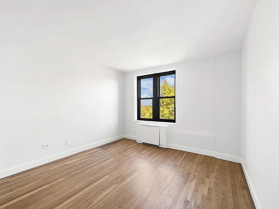 1835 Corporal Kennedy St #2B - Photo 4 of 5