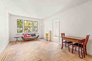 25 Minetta Ln #3G - Photo 1 of 1