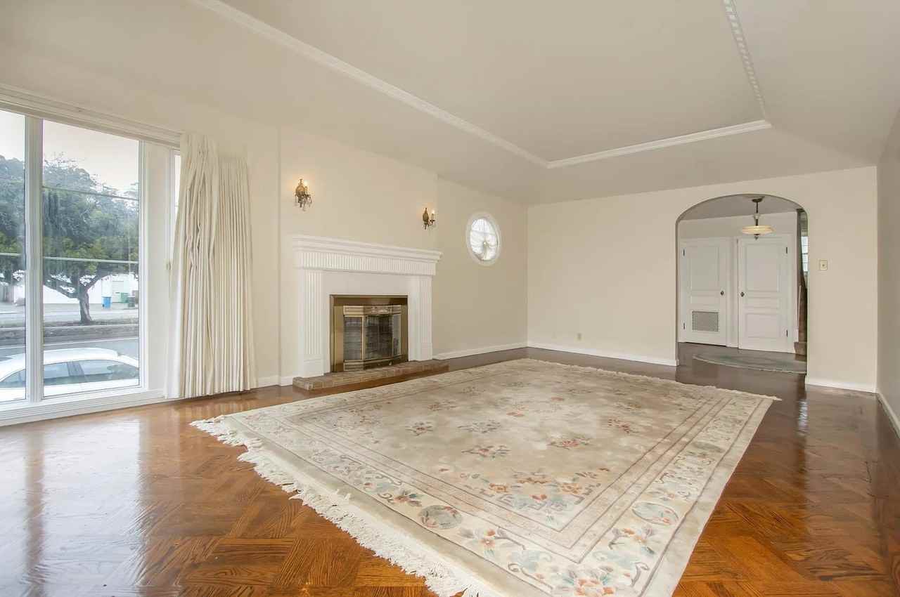 1225 Sloat Blvd - Photo 2 of 6