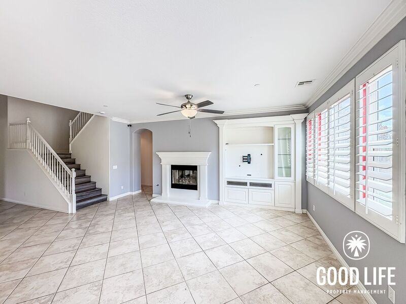 3896 Lake Circle Dr - Photo 5 of 35