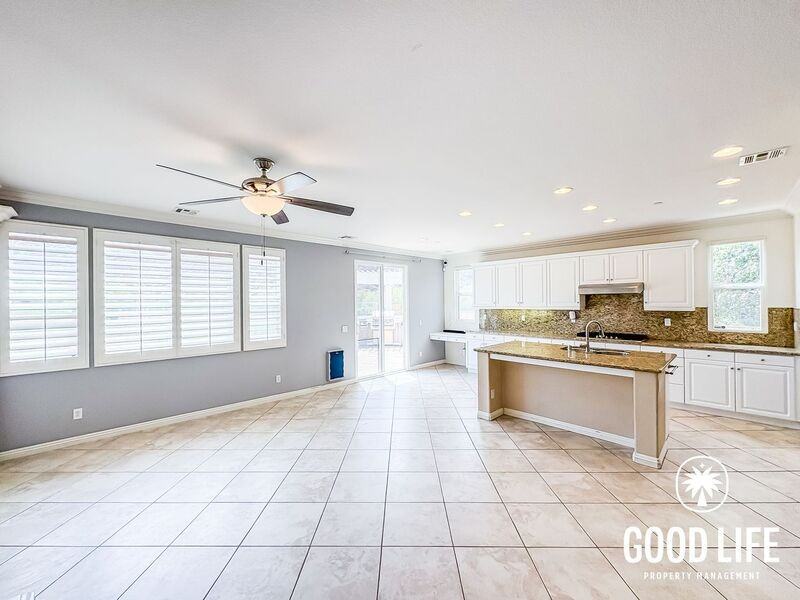 3896 Lake Circle Dr - Photo 6 of 35