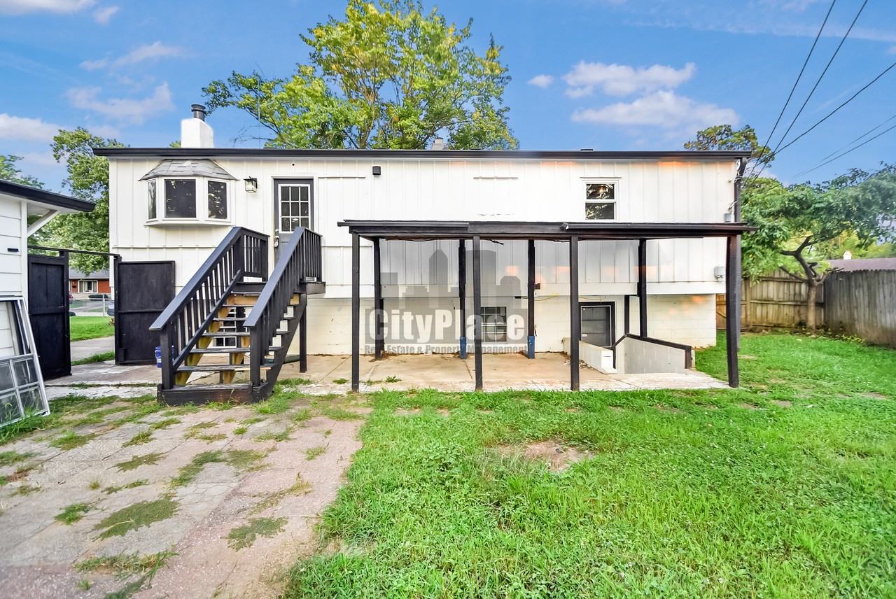 3202 Macarthur Ln - Photo 6 of 27