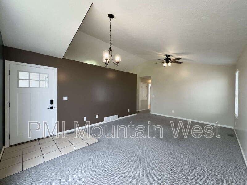2419 Wn - Photo 4 of 48