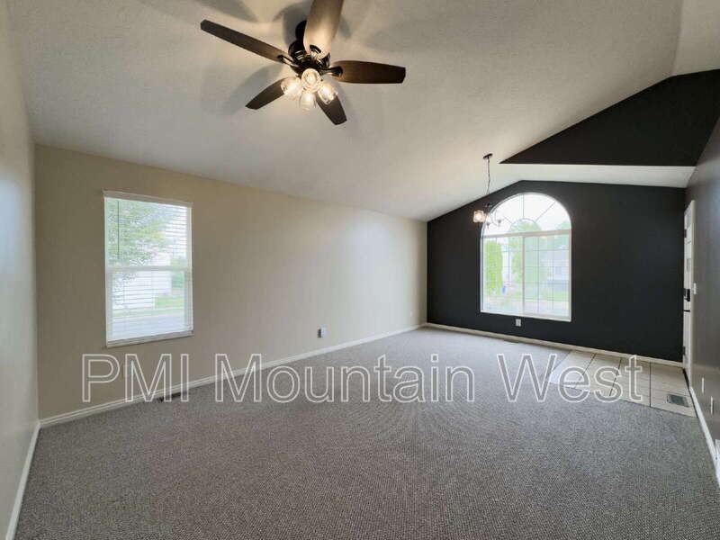 2419 Wn - Photo 7 of 48