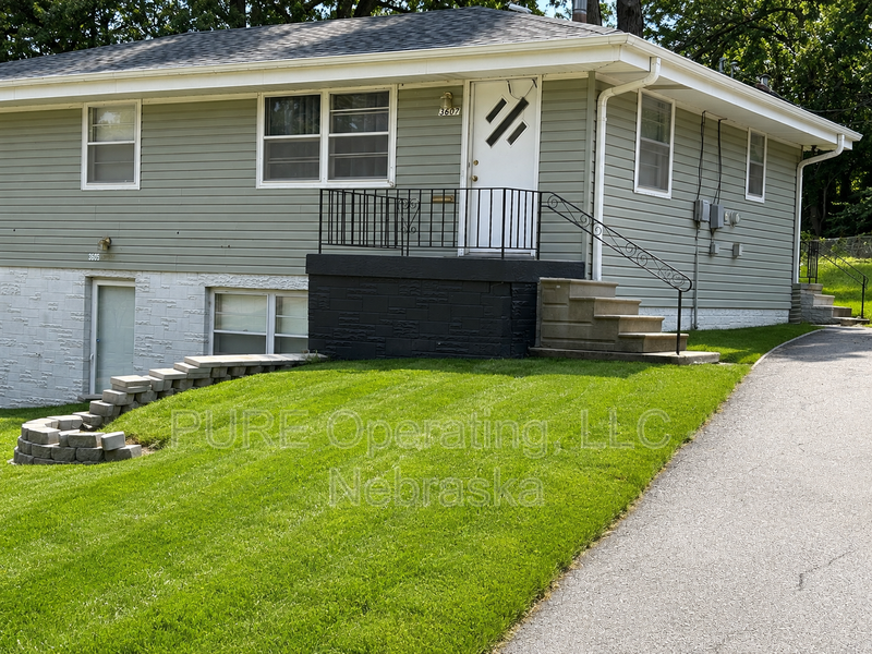 3607 Ernst St - Photo 3 of 19