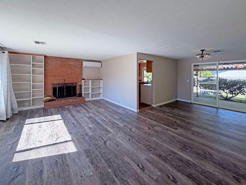 184 Lynnbrook Dr - Photo 2 of 16