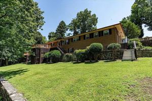 featured image of 304 Westview Dr #NA