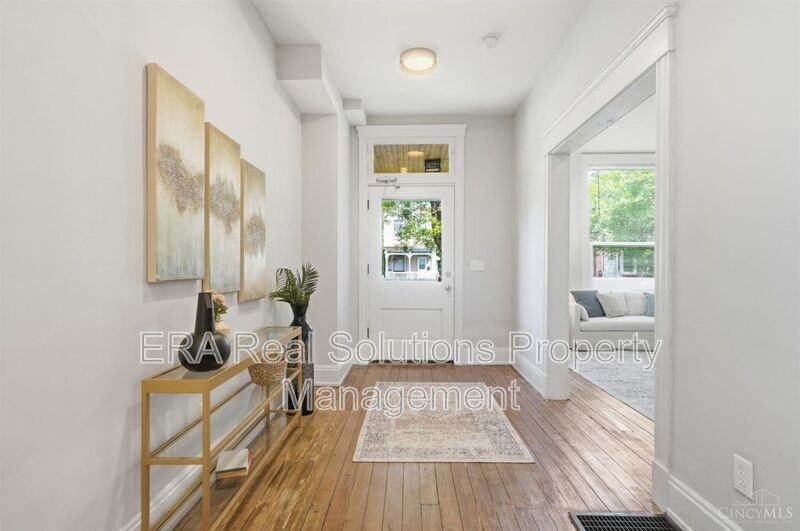 757 Mcmakin Ave - Photo 5 of 44