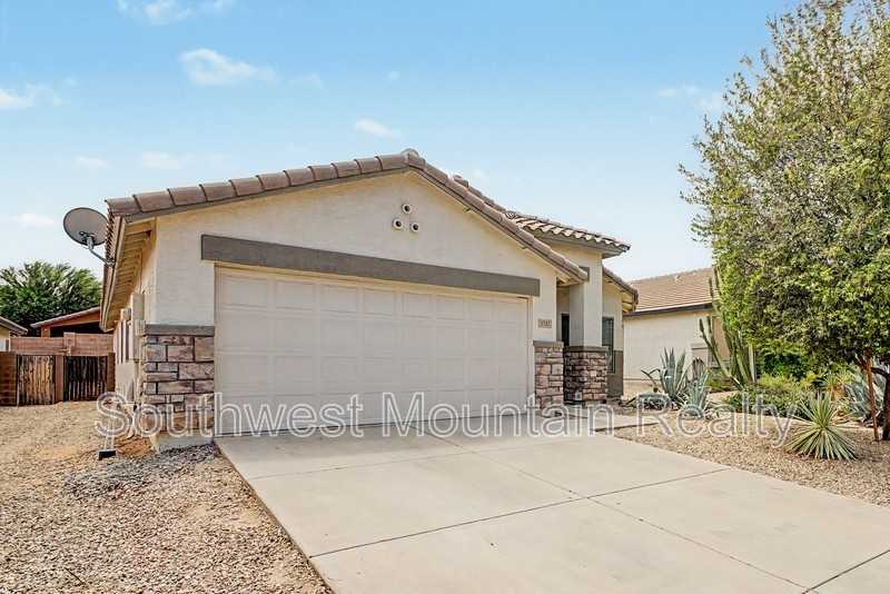 1237 W Fruit Tree Ln - Photo 2 of 42