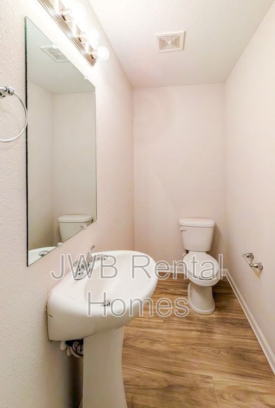 8511 Mcgirts Village Ln - Photo 7 of 17