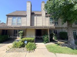 featured image of 339 Bridge Pl