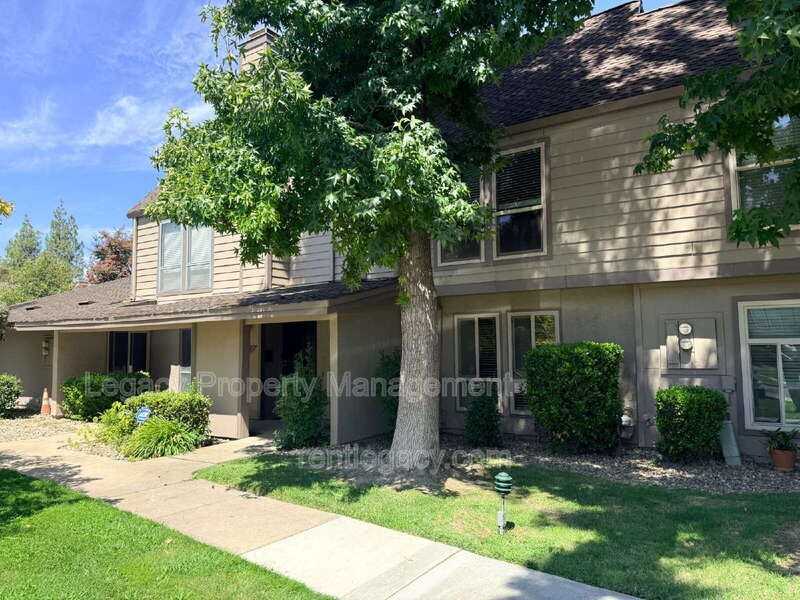 339 Bridge Pl - Photo 2 of 30