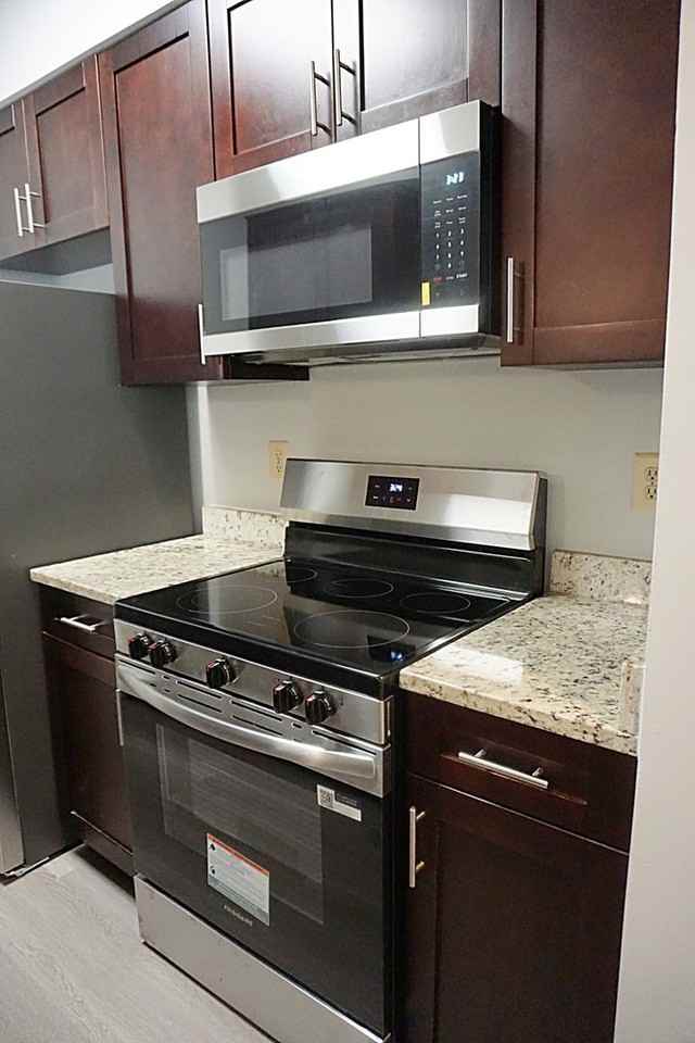 10824 Antigua Ter - Photo 6 of 26