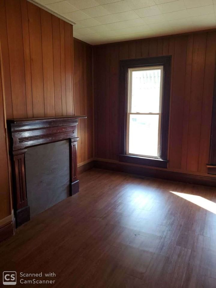 536 Saint Paul Ave - Photo 4 of 12