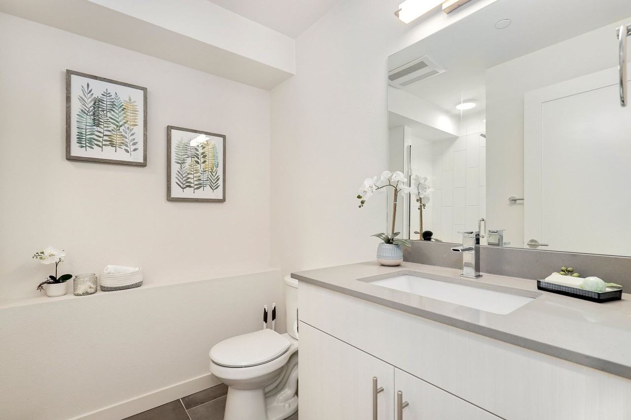 6729 Mary Ave Nw - Photo 5 of 15